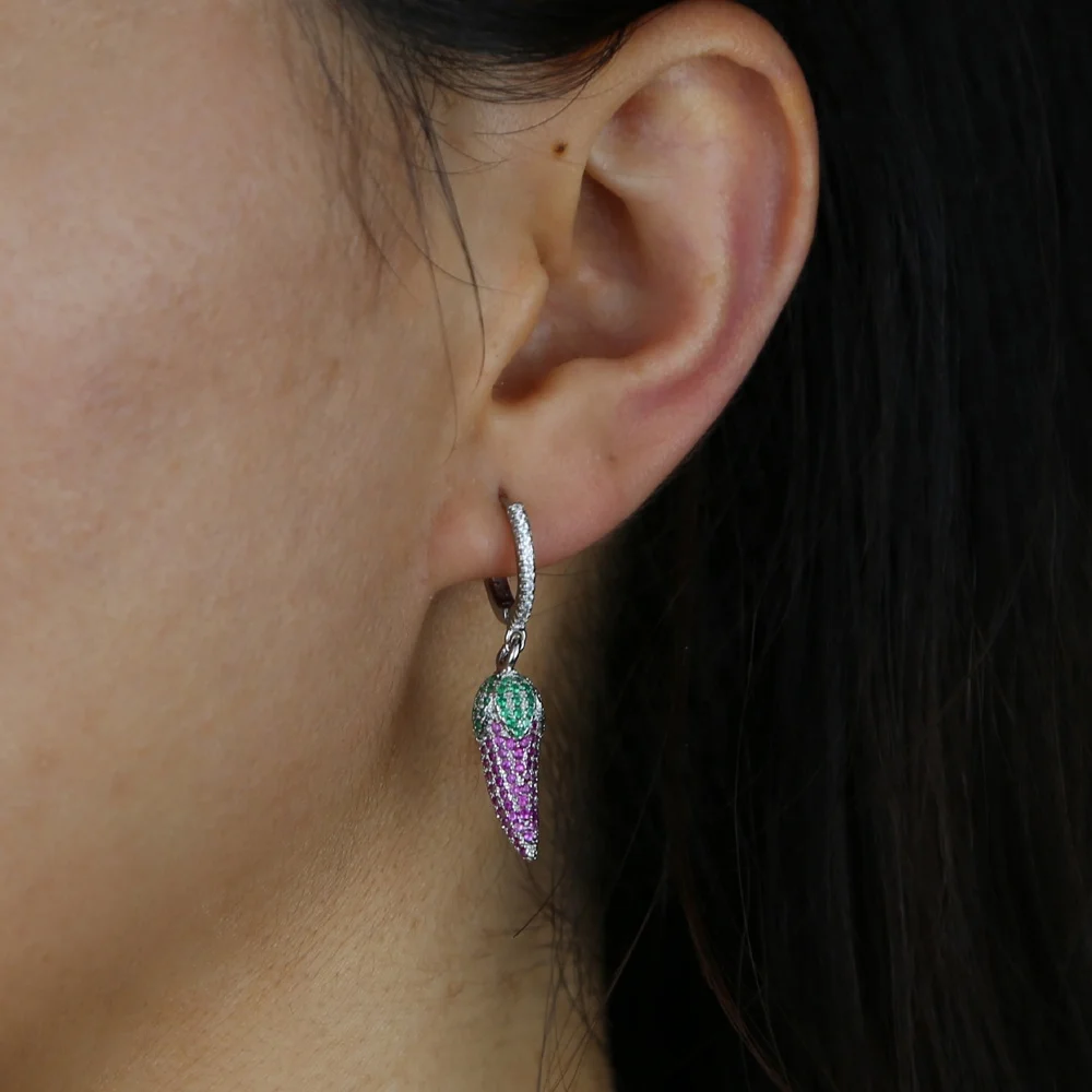 Mini hoop rainbow cz paved capsicum cayenne hoop earrings girls gold color new cute colorful chili hot pepper hoop earring women
Mini hoop rainbow cz paved capsicum cayenne hoop earrings girls gold color new cute colorful chili hot pepper hoop earring women