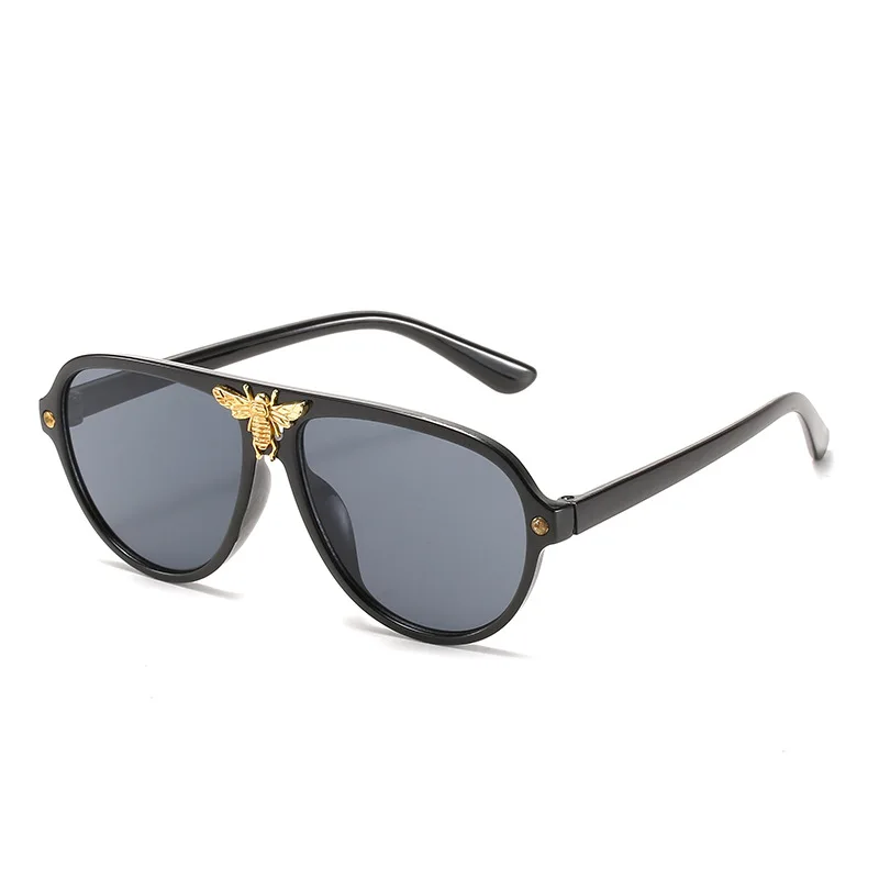 2021 new bee fashion trend girl sunglasses wholesale plastic big frame personality kid sunglasses, Picture colors
2021 new bee fashion trend girl sunglasses wholesale plastic big frame personality kid sunglasses, Picture colors