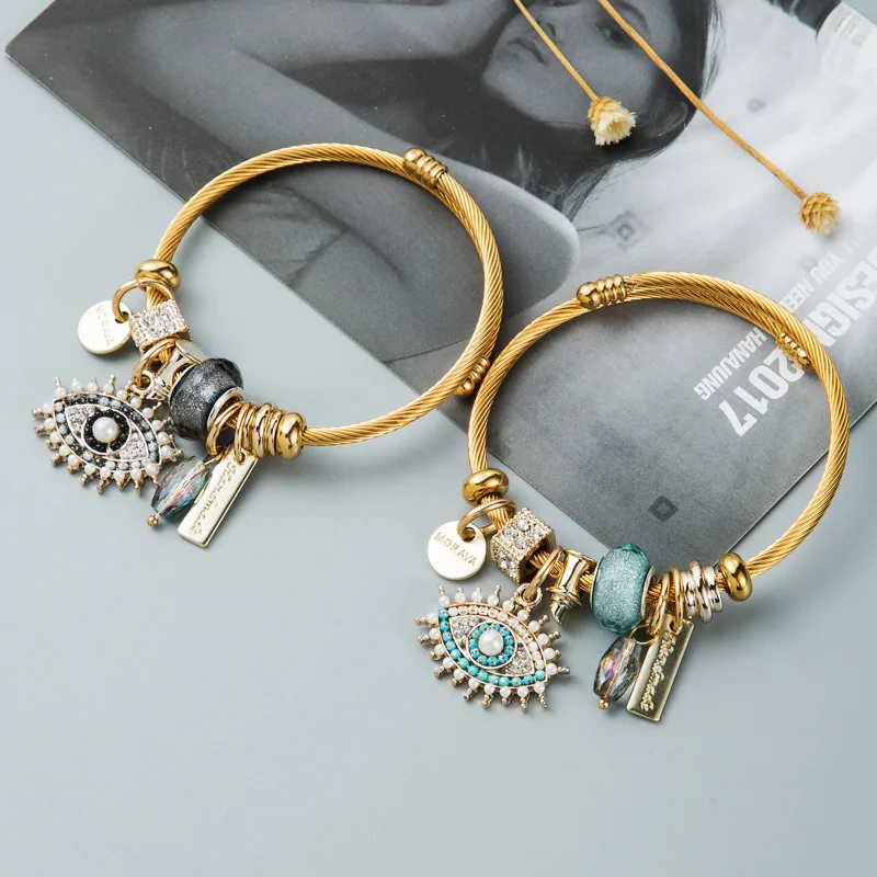 Ins Designer Gold Filled Snake Chain Crystal Ball Bangle Bracelet Bling Rhinestone Crystal Evil Eyes Charm Bracelet DIY Jewelry
Ins Designer Gold Filled Snake Chain Crystal Ball Bangle Bracelet Bling Rhinestone Crystal Evil Eyes Charm Bracelet DIY Jewelry