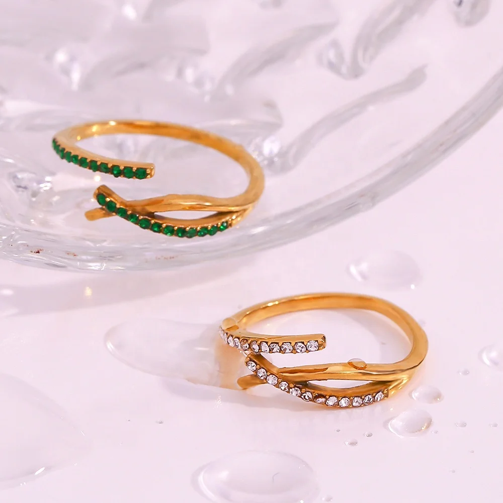 Saint Valentin 2024 Open Design Cross Crystal Rhinestone Adjustable Ring 18K Gold Plated Stainless Steel Rings
Saint Valentin 2024 Open Design Cross Crystal Rhinestone Adjustable Ring 18K Gold Plated Stainless Steel Rings