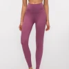 /product-detail/2019-spring-new-nude-yoga-pants-female-high-waist-sprint-tight-feet-sports-fitness-pants-62235362978.html