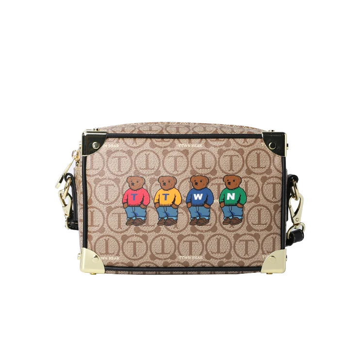 New printed shoulder bag retro small square bag fashion Korean ladies shoulder messenger crossbody bags, T-bear head print
New printed shoulder bag retro small square bag fashion Korean ladies shoulder messenger crossbody bags, T-bear head print