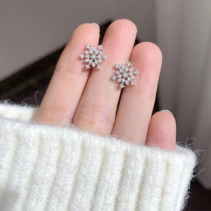 RFJEWEL Wholesale Fashion S925 Christmas snow earrings stud for beautiful and elegant lady gold and silver color hot
RFJEWEL Wholesale Fashion S925 Christmas snow earrings stud for beautiful and elegant lady gold and silver color hot
