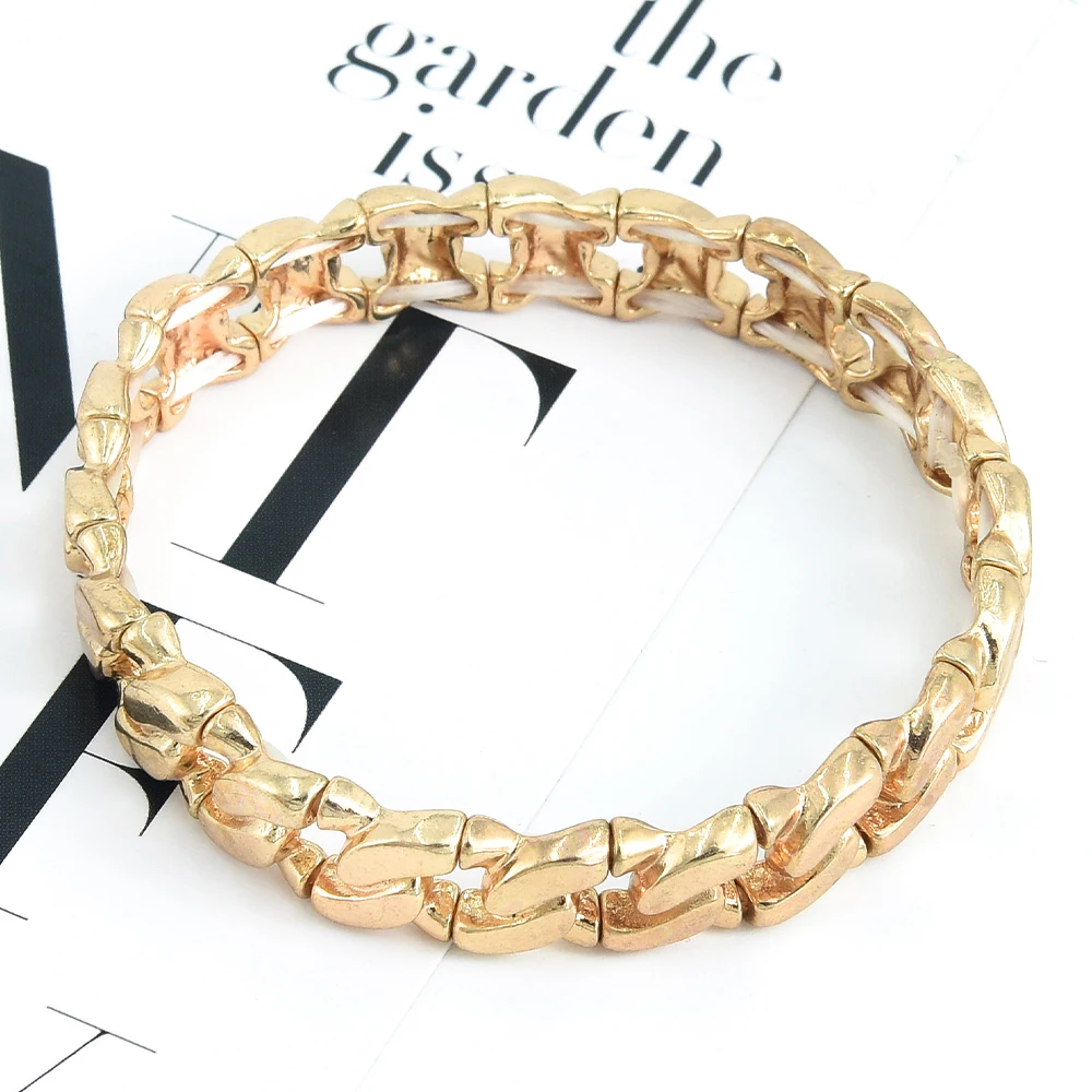 Veijer Classic 2021 Gold Plated bracelet luxurious jewelry bracelet for men and women
Veijer Classic 2021 Gold Plated bracelet luxurious jewelry bracelet for men and women