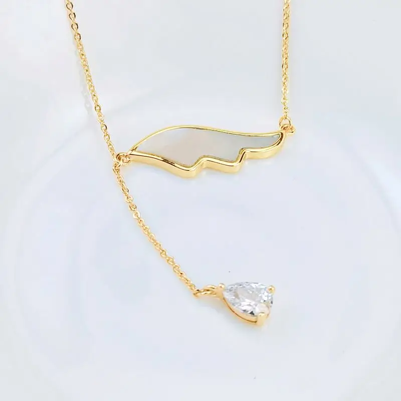 

YN10060 Seashell Necklaces Girls and Women Wing Shape 3A Cubic Zirconia Necklace 18k Gold Plated Brass Necklace, Gold color