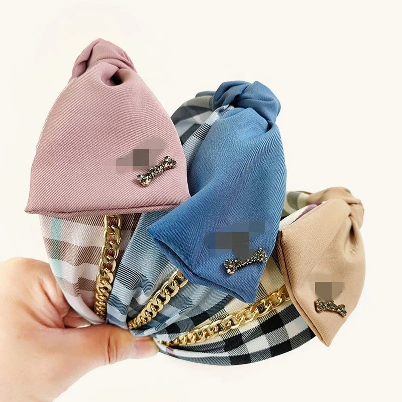 Striped Alphabet Rhinestone Headband Fashion Knotted Women's Headband Bow Tie Metal Chain Headband, Picture
Striped Alphabet Rhinestone Headband Fashion Knotted Women's Headband Bow Tie Metal Chain Headband, Picture