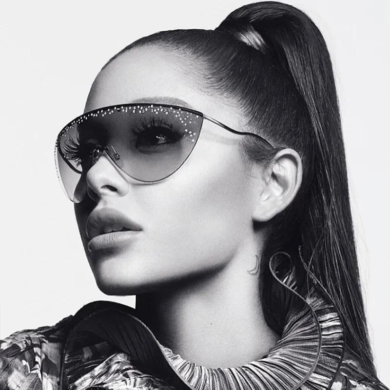 Frameless Rhinestone One Piece Ladies High-end Luxury Design Glasses Street Wear Accessories, Colors
Frameless Rhinestone One Piece Ladies High-end Luxury Design Glasses Street Wear Accessories, Colors