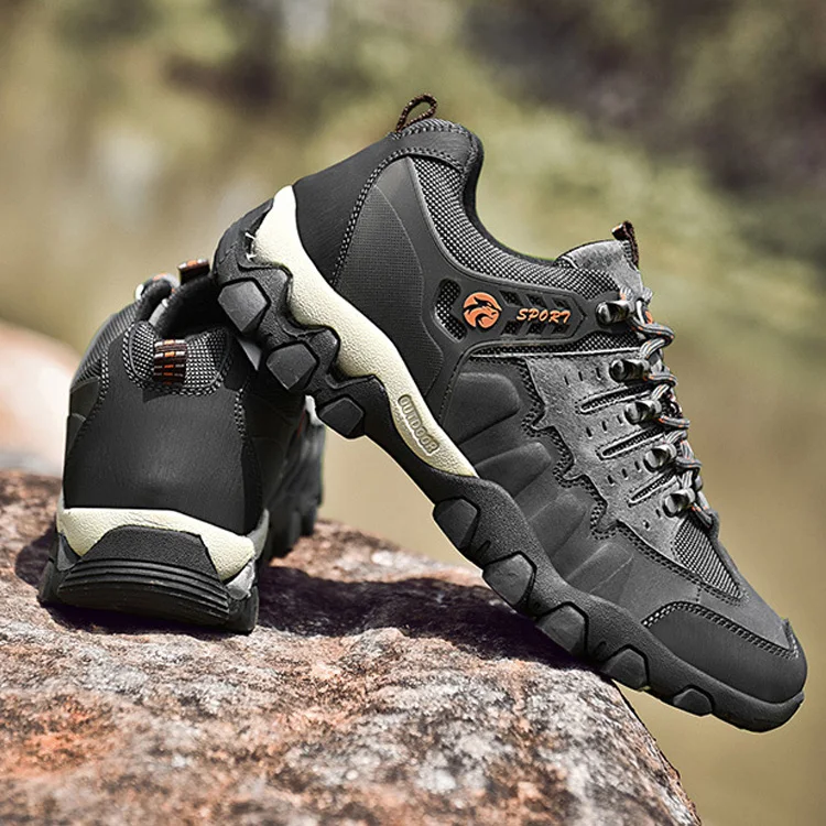 men walking hiking shoes waterproof Outdoor Low Top Casual sport men's shoes genuine leather
men walking hiking shoes waterproof Outdoor Low Top Casual sport men's shoes genuine leather