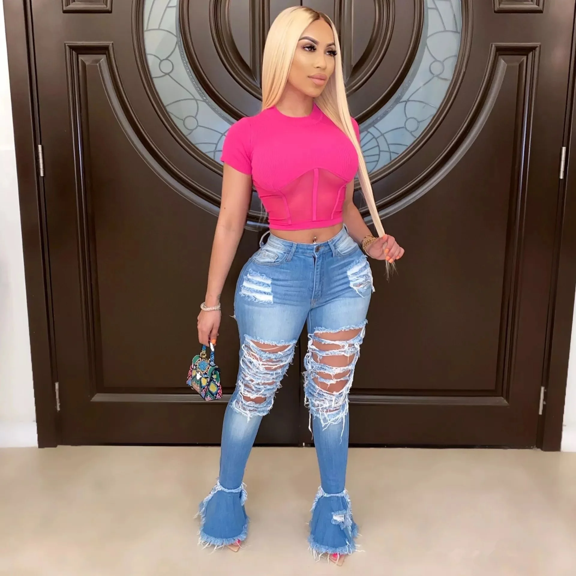 2021 Hot Selling Wholesale Women Plus Size Ripped Hole Denim Stacked Jeans Slim Flare Jeans Pants, Blue jeans
2021 Hot Selling Wholesale Women Plus Size Ripped Hole Denim Stacked Jeans Slim Flare Jeans Pants, Blue jeans