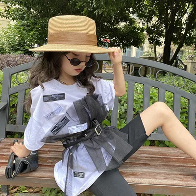2021 Stylish Children Girl White Short Sleeve Shirt with Tulle Belt Black Casual Letter Shirt 5-15 Years
2021 Stylish Children Girl White Short Sleeve Shirt with Tulle Belt Black Casual Letter Shirt 5-15 Years