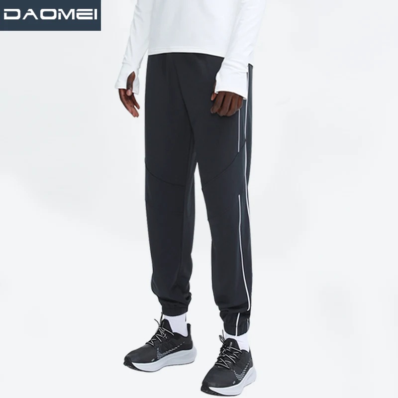 OEM Wholesale Custom Blank Sweatpants Men Elastic Waist Fitness Sports Training Jogging Pants, Black white
OEM Wholesale Custom Blank Sweatpants Men Elastic Waist Fitness Sports Training Jogging Pants, Black white