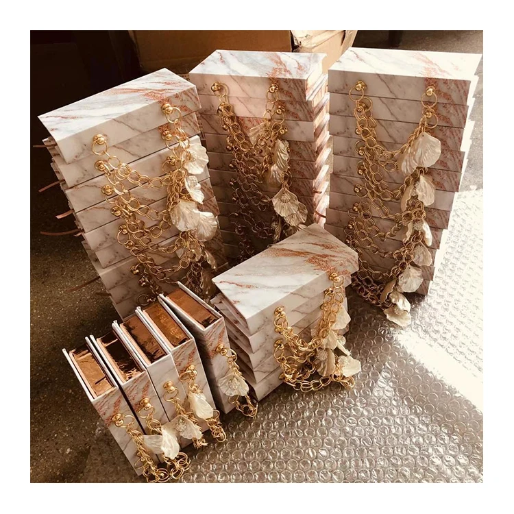 Wholesale Chain Eyelashes Box Purse Case 25mm Mink Wholesale New Style Luxury Magnetic Eyelashes Packaging Lash Boxes Lashbox
Wholesale Chain Eyelashes Box Purse Case 25mm Mink Wholesale New Style Luxury Magnetic Eyelashes Packaging Lash Boxes Lashbox