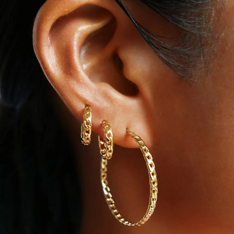 2 Size Gold Silver Color Thick Chain Hoop Earrings Circle Big Hoop Earrings for Women Curb Link Minimalist Earrings 2020 Trendy
2 Size Gold Silver Color Thick Chain Hoop Earrings Circle Big Hoop Earrings for Women Curb Link Minimalist Earrings 2020 Trendy