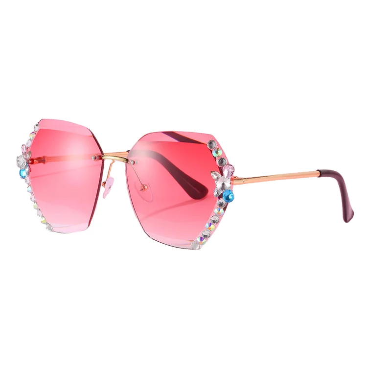 VIFF HM21243 Women Oversized Diamond Rimless New Rhinestones Trim Sunglasses 2021 with Bling
VIFF HM21243 Women Oversized Diamond Rimless New Rhinestones Trim Sunglasses 2021 with Bling