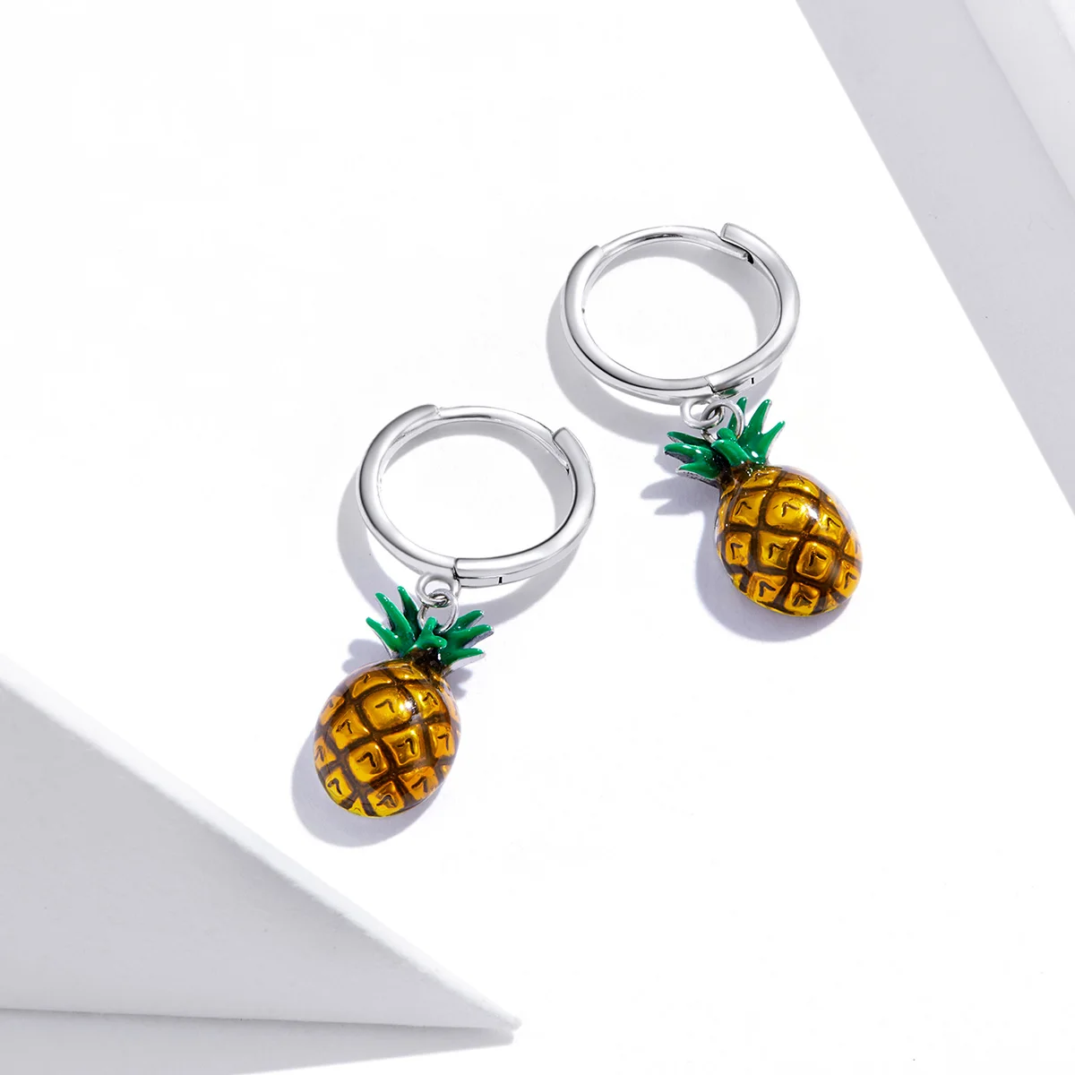 SCE906 Factory Sale Genuine 925 Sterling Silver Vibrant Pineapple Fashion Earring For Women
SCE906 Factory Sale Genuine 925 Sterling Silver Vibrant Pineapple Fashion Earring For Women