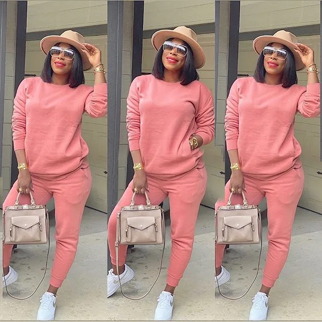 New 2021 fall autumn 2 piece long sleeve sport casual solid colors cotton two piece pants set tracksuit women jogger suit sets
New 2021 fall autumn 2 piece long sleeve sport casual solid colors cotton two piece pants set tracksuit women jogger suit sets