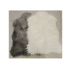 /product-detail/luxury-and-soft-faux-fur-white-sheepskin-rug-carpet-bed-room-living-room-animal-shape-rug-carpet-60863748900.html