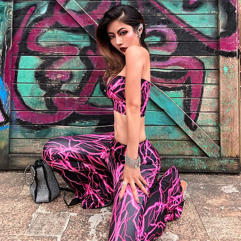 European and American hot products spring and summer female 2021 new printed street hipster suit two-piece, Rose red
European and American hot products spring and summer female 2021 new printed street hipster suit two-piece, Rose red