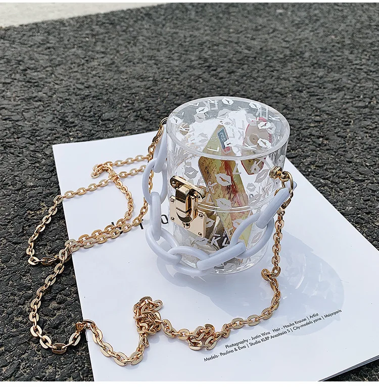 Custom Crossbody Bag Ladies Transparent PVC mini Handbag Women's Spring Summer Jelly Purse Handbags
Custom Crossbody Bag Ladies Transparent PVC mini Handbag Women's Spring Summer Jelly Purse Handbags