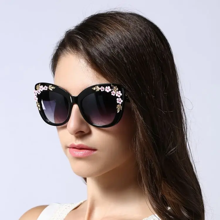 Fashion Oversized Glasses Newest Black PC Luxury Metal Sungalsses, Customized available
Fashion Oversized Glasses Newest Black PC Luxury Metal Sungalsses, Customized available