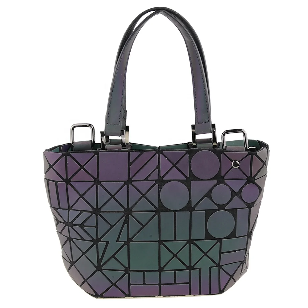 Geometric luminous bag reflective crossbody bag geometric fashion folede women handbags
Geometric luminous bag reflective crossbody bag geometric fashion folede women handbags