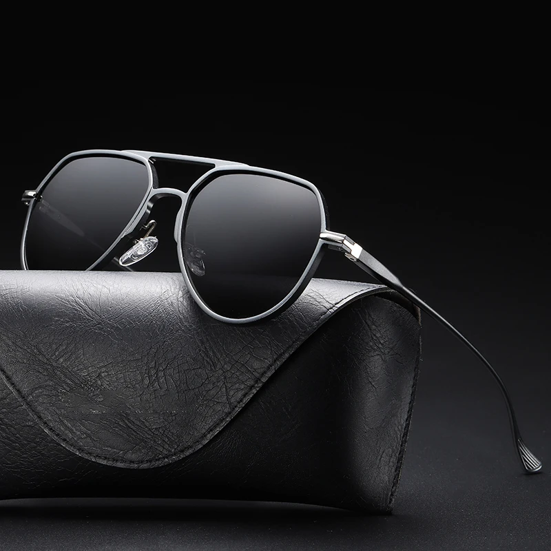 66530 wholesale men and women alloy ultralight oval full frame Fashion polarized lentas as sol driving sunglasses, Custom colors
66530 wholesale men and women alloy ultralight oval full frame Fashion polarized lentas as sol driving sunglasses, Custom colors