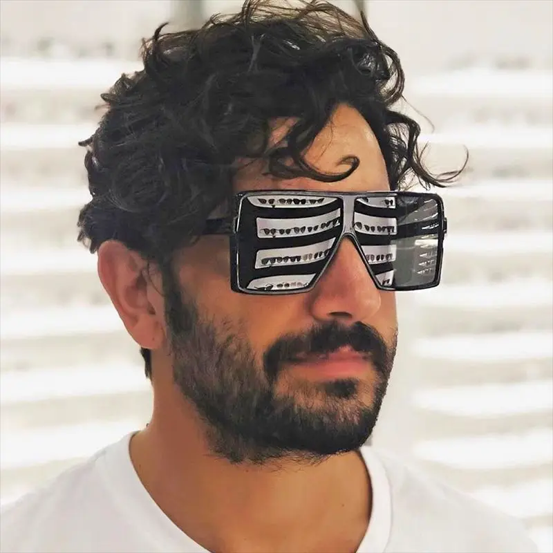 2021 Hot Fashion Trendy Big Square Frame Sunglasses Oversized For Mens and Women Unisex Sheild Sunglasses
2021 Hot Fashion Trendy Big Square Frame Sunglasses Oversized For Mens and Women Unisex Sheild Sunglasses