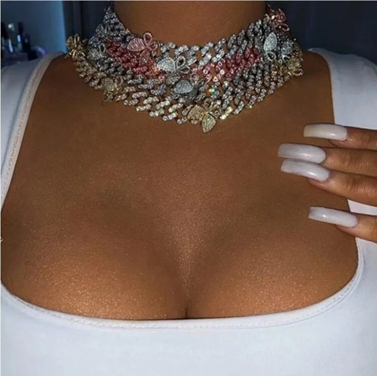 Wholesale Women Hip hop luxury crystal butterfly Cuban link chain rhinestone choker Chain, Colors
Wholesale Women Hip hop luxury crystal butterfly Cuban link chain rhinestone choker Chain, Colors