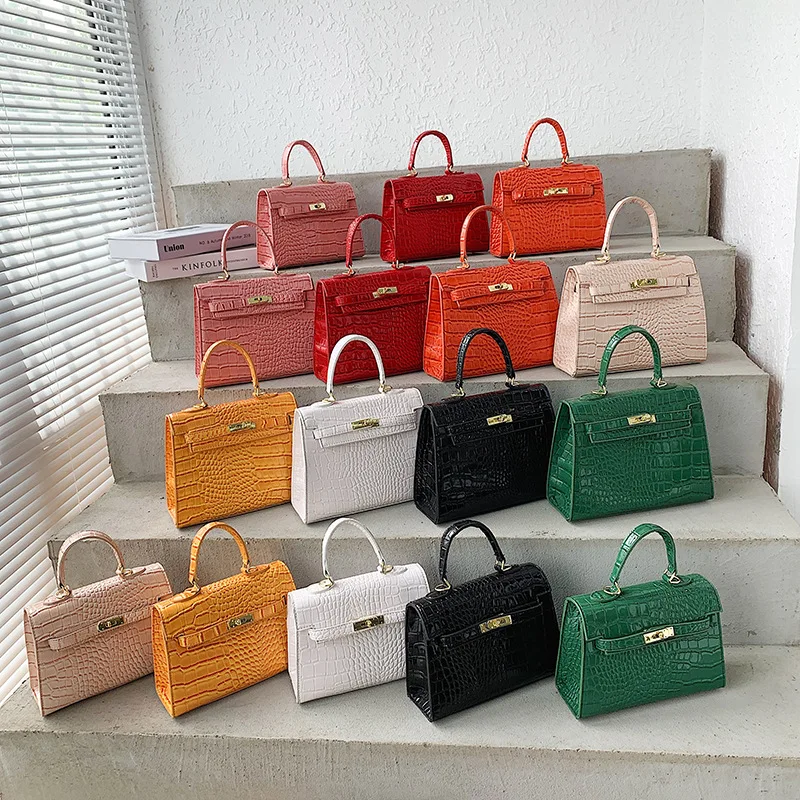 Retro bag for women 2021 summer new online celebrity shoulder textured portable messenger bag
Retro bag for women 2021 summer new online celebrity shoulder textured portable messenger bag
