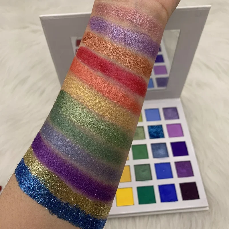 Wholesale high pigment nude curelty free waterproof eyeshadow palette private label eye shadow
Wholesale high pigment nude curelty free waterproof eyeshadow palette private label eye shadow