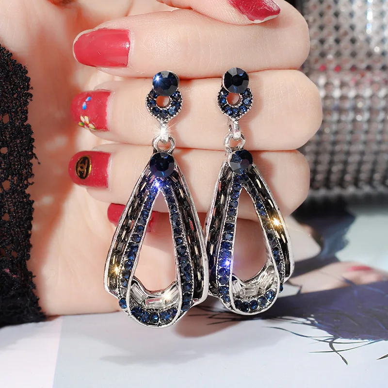 New arrival silver needle super shining diamond drop earrings European and American retro long earrings, As picture
New arrival silver needle super shining diamond drop earrings European and American retro long earrings, As picture