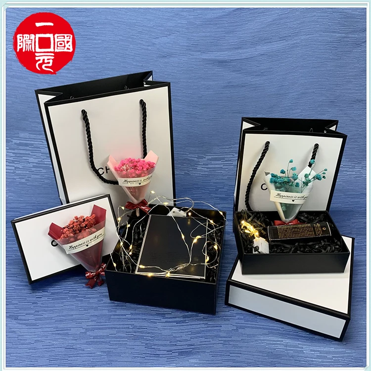 High-end gift shopping makeup packaging white cosmetic lipstick box paper lip gloss bag
High-end gift shopping makeup packaging white cosmetic lipstick box paper lip gloss bag