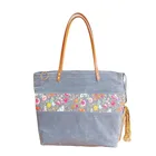 Wholesale Stylish Monogrammed Lady Colorful Flower Accent Tassels Canvas Tote Bag