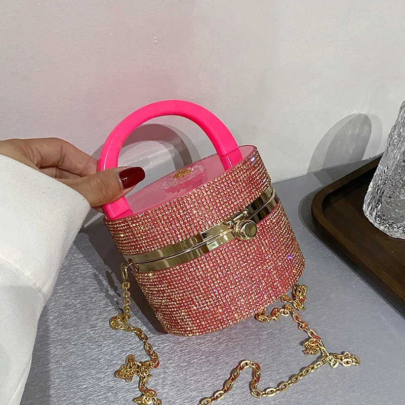 2022 Wholesale Drop Shipping Fashion Small Jelly Girl Bag Chain Shoulder Rhinestone Lady Tote Hand Bags Mini PVC Women's Handbag
2022 Wholesale Drop Shipping Fashion Small Jelly Girl Bag Chain Shoulder Rhinestone Lady Tote Hand Bags Mini PVC Women's Handbag