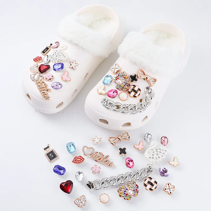 Wholesale designer croc charms chains new fashion trend flower shoes accessories butterfly diamond shoe decorations
Wholesale designer croc charms chains new fashion trend flower shoes accessories butterfly diamond shoe decorations