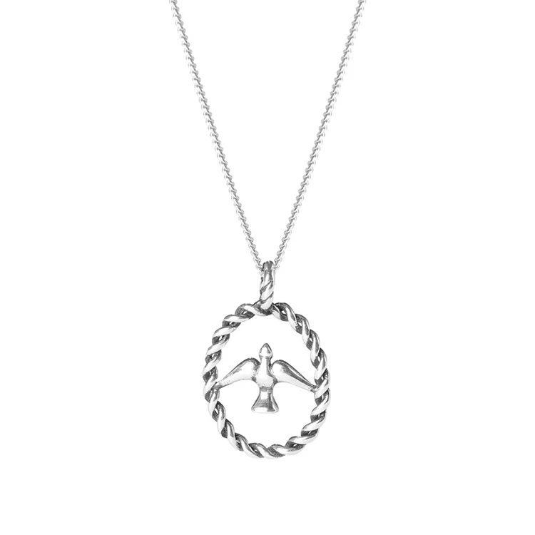 s925 sterling silver jewelry hollow circle European and American necklace animal swallow pendant retro silver clavicle chain, As picture
s925 sterling silver jewelry hollow circle European and American necklace animal swallow pendant retro silver clavicle chain, As picture