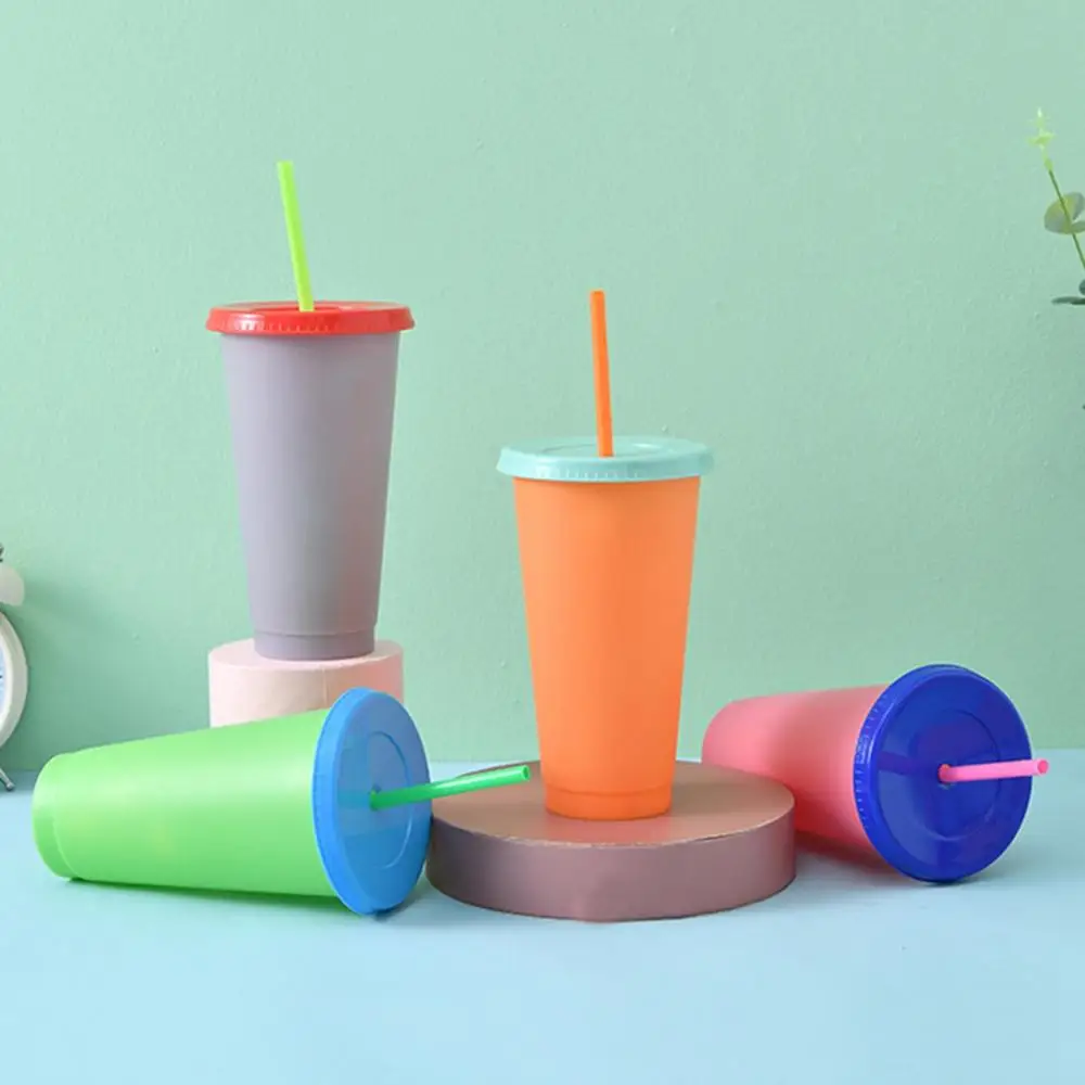 Color Changing Cold Drink Cups Reusable Temperature Sensitive Plastic Colorful Coffee Cup with Lids and Straws
Color Changing Cold Drink Cups Reusable Temperature Sensitive Plastic Colorful Coffee Cup with Lids and Straws