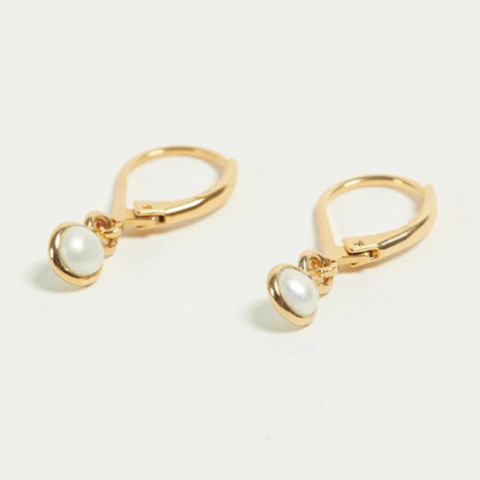 wholesale dainty jewelry 925 sterling silver simple party jewelry 18k gold plated pearl hoop earrings for women
wholesale dainty jewelry 925 sterling silver simple party jewelry 18k gold plated pearl hoop earrings for women