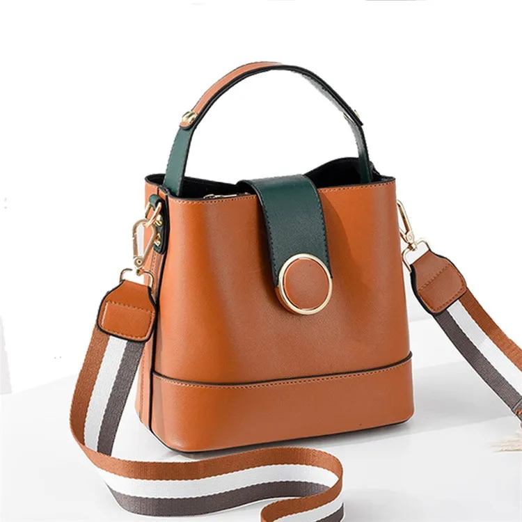 Trending Handbags 2021 Wide Shoulder Strap Crossbody Shoulder Bag Portable Bucket Bag Luxury Handbags For Women, Red,black,green,brown,beige
Trending Handbags 2021 Wide Shoulder Strap Crossbody Shoulder Bag Portable Bucket Bag Luxury Handbags For Women, Red,black,green,brown,beige