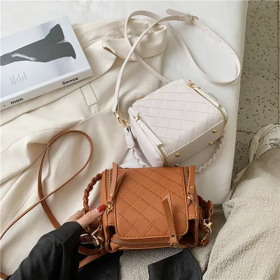 2020 summer popular new trendy fashion shoulder underarm bag suitable messenger bucket bag, Colors
2020 summer popular new trendy fashion shoulder underarm bag suitable messenger bucket bag, Colors