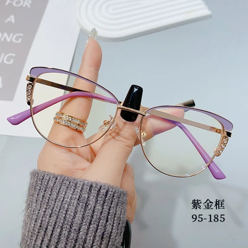 2023 Unique women Metal eyeglasses custom logo bling bling cat eye anti blue computer glasses frame
2023 Unique women Metal eyeglasses custom logo bling bling cat eye anti blue computer glasses frame