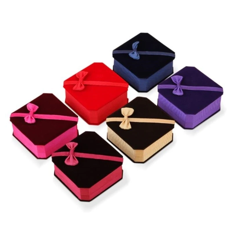 100pcs/lot Jewelry Gift Box High-grade Velvet Bangle Bracelet Octagonal Box Packing Joyero
100pcs/lot Jewelry Gift Box High-grade Velvet Bangle Bracelet Octagonal Box Packing Joyero