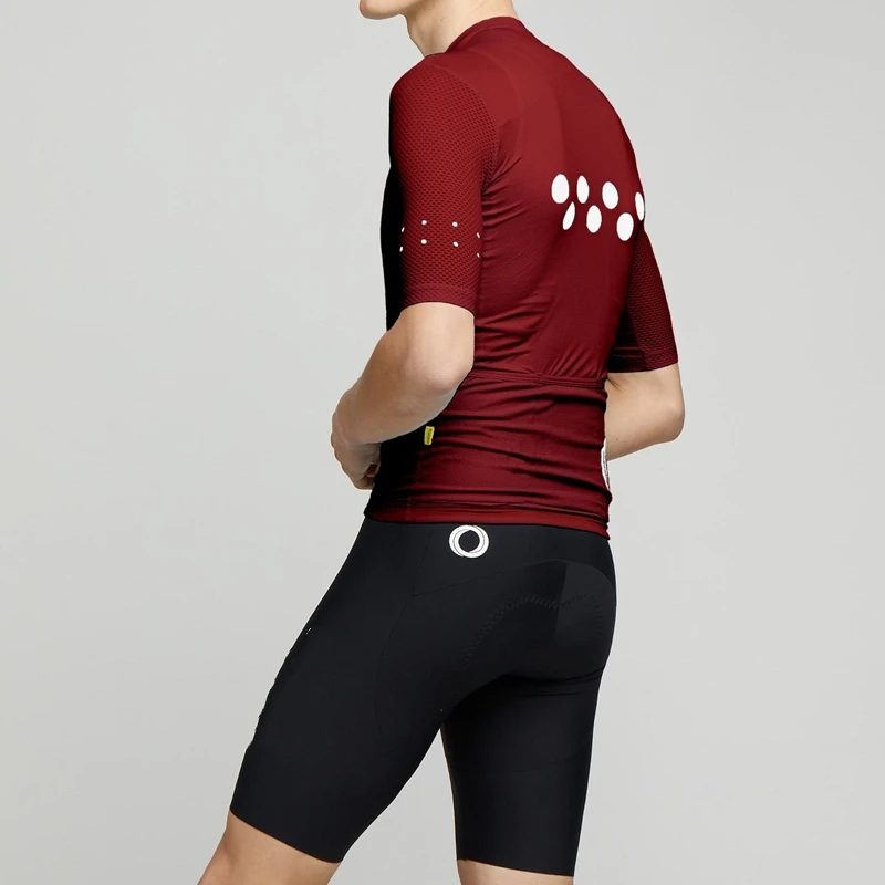 Hot Custom Sportswear Set Digital Sublimated Printing Bicycle Clothes Light Material Trisuit Road Men'S Quality Cycling Jersey, Customized color
Hot Custom Sportswear Set Digital Sublimated Printing Bicycle Clothes Light Material Trisuit Road Men'S Quality Cycling Jersey, Customized color