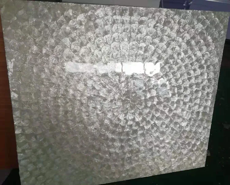 1i mother of pearl tile