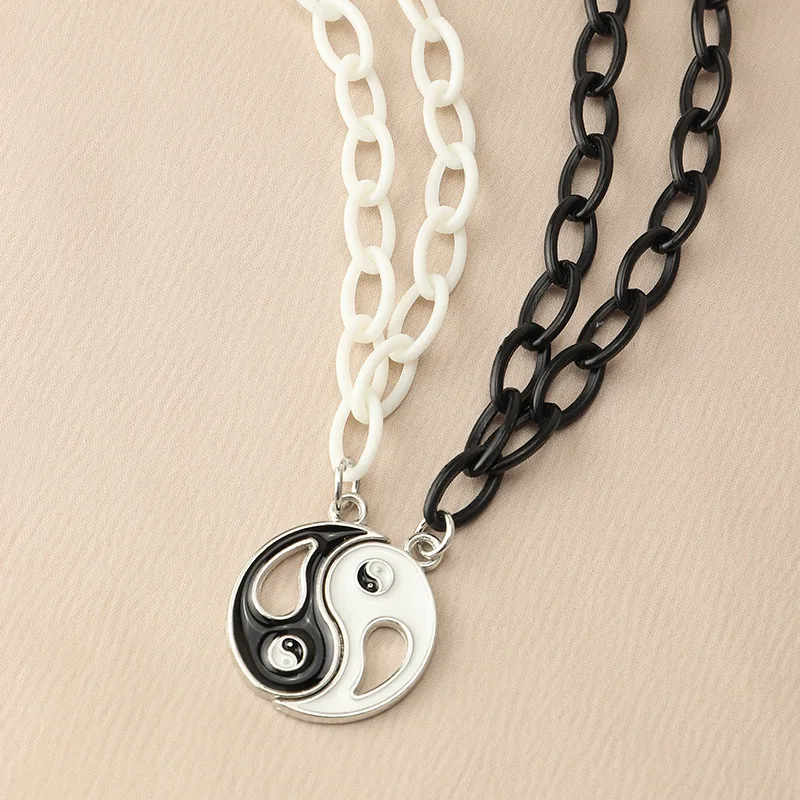 OUYE 2021 fashion necklace yin yang necklace for men jewelry wholesale yin yang necklace pendant for women, Color
OUYE 2021 fashion necklace yin yang necklace for men jewelry wholesale yin yang necklace pendant for women, Color
