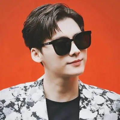 Sunglasses for Women and Men Vintage Ins Style Star Same Style Polarized Sunglasses Women Fashion UV 400 Protection Sunglasses, Custom colors
Sunglasses for Women and Men Vintage Ins Style Star Same Style Polarized Sunglasses Women Fashion UV 400 Protection Sunglasses, Custom colors