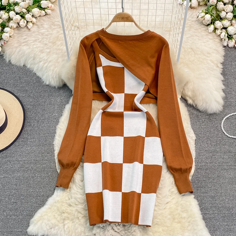 Plaid Dress Casual Fashion Women's Outfits Autumn Winter New Strap Dress Half Knitted Two-Piece Set Long Sleeve Blouse Female
Plaid Dress Casual Fashion Women's Outfits Autumn Winter New Strap Dress Half Knitted Two-Piece Set Long Sleeve Blouse Female