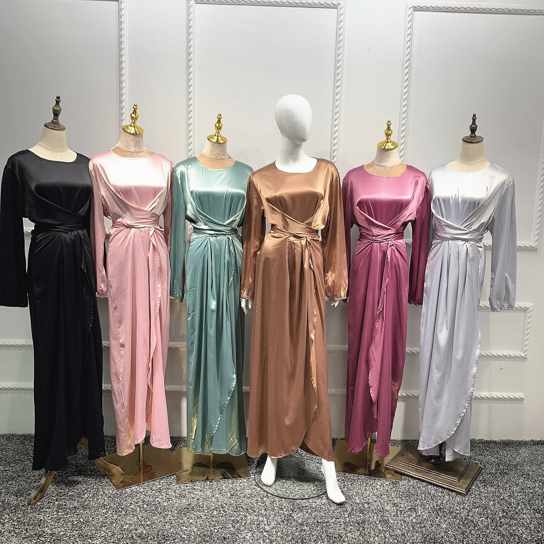 New fashion modest elegant satin maxi abaya Muslim dress for women Islamic clothing Turkish Dubai
New fashion modest elegant satin maxi abaya Muslim dress for women Islamic clothing Turkish Dubai