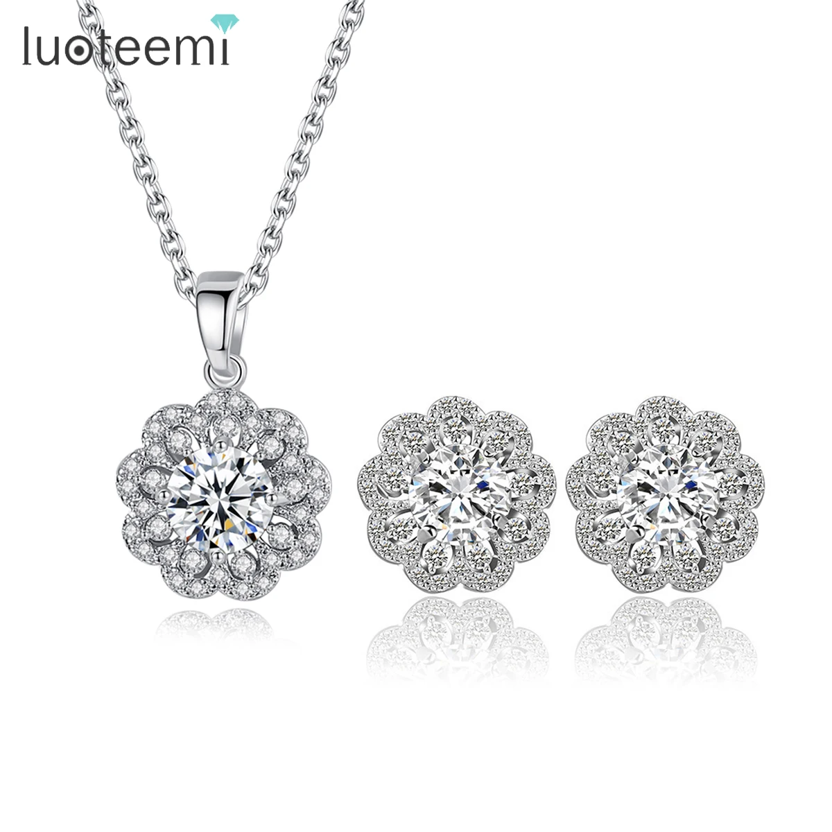 LUOTEEMI China Wholesale 925 Silver Earrings and Necklace Women Jewelry Set Flower CZ Accessories Sets
LUOTEEMI China Wholesale 925 Silver Earrings and Necklace Women Jewelry Set Flower CZ Accessories Sets