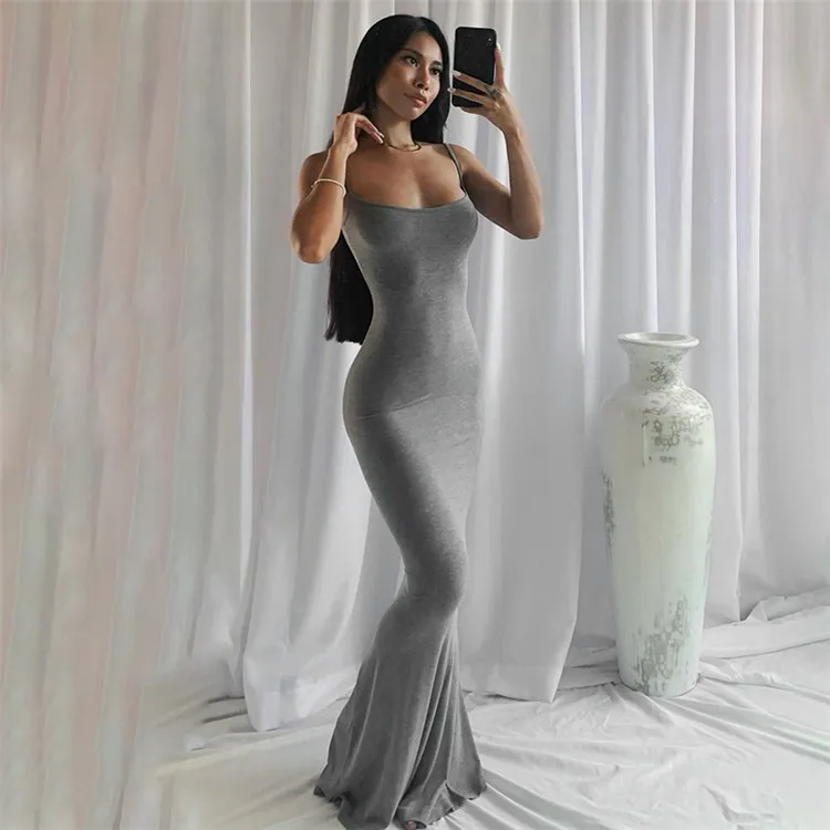 2022 New spring women clothing casual dresses Outfits solid color sleeveless strap dress floor length bodycon long dress, Picture color
2022 New spring women clothing casual dresses Outfits solid color sleeveless strap dress floor length bodycon long dress, Picture color